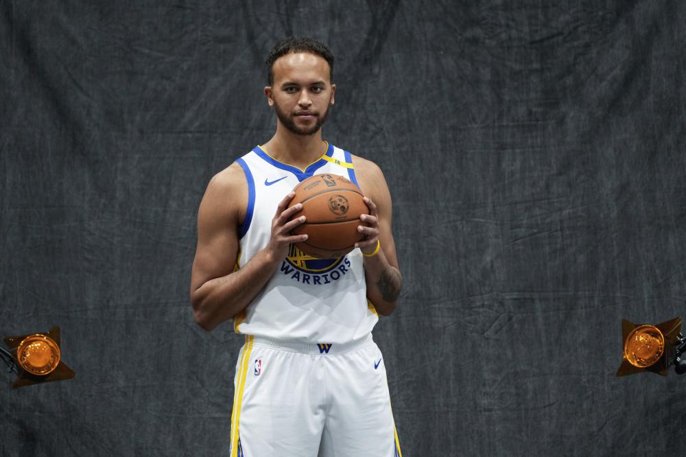 是为他量身 是为他量身