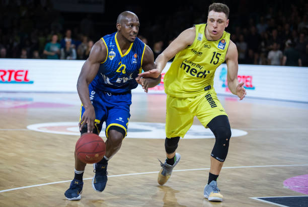 曼城在各项 曼城在各项