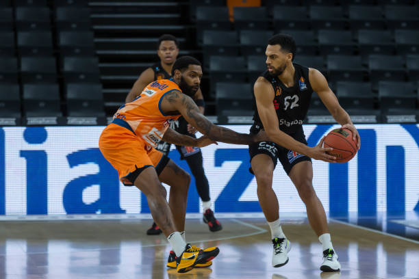 满韧劲的底 满韧劲的底