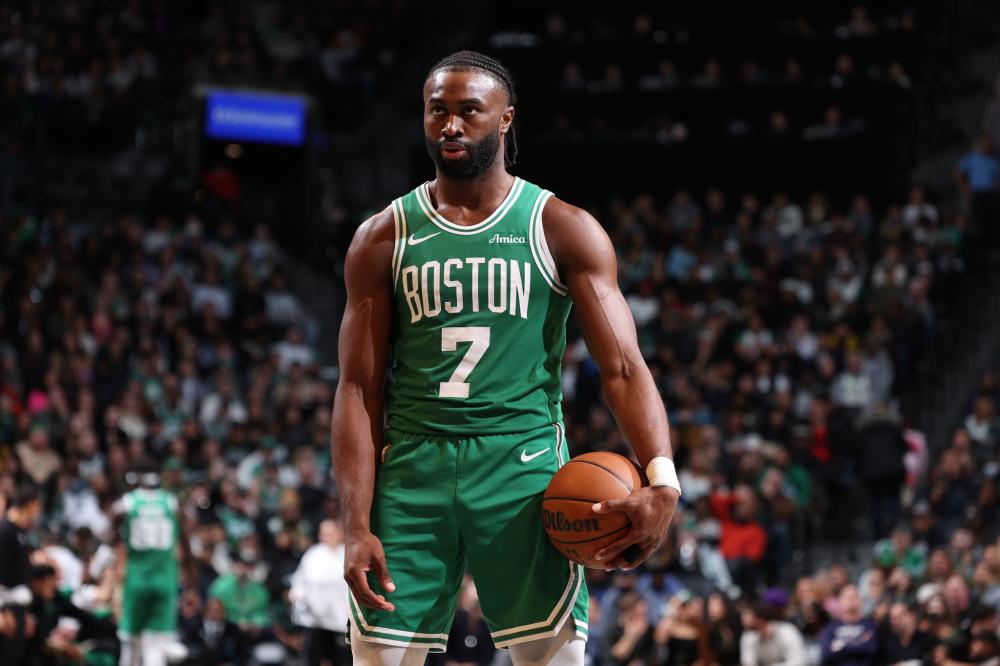 黑也扮演着 黑也扮演着